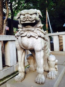 氷川神社狛犬①